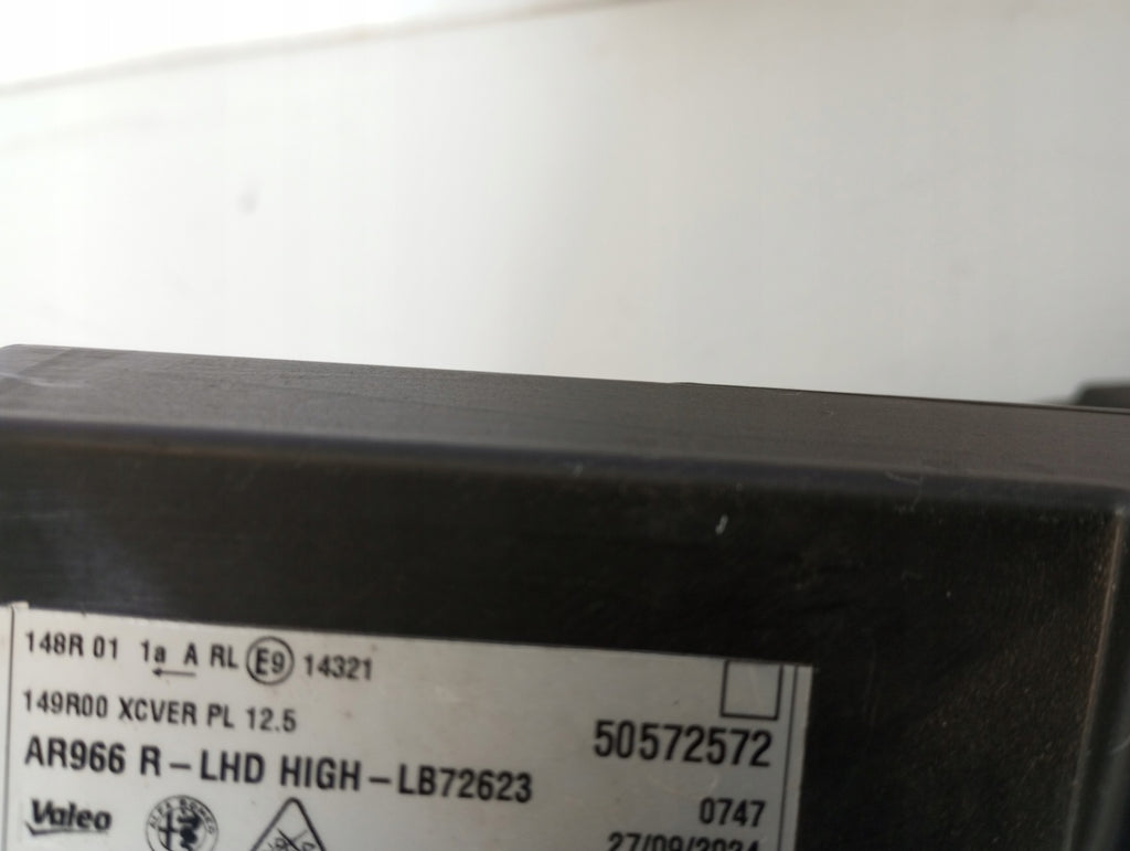 Frontscheinwerfer Alfa Romeo 50572572 50572576 Full LED Rechts oder Links SCH9957491202ue