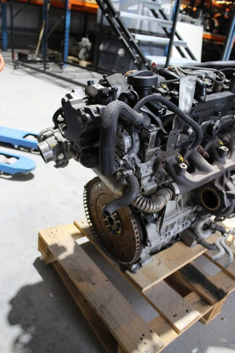 Motor Volvo I D5244T 2.4 180PS 132kW 2008 Diesel Engine Unkomplett MOT8291771094fi