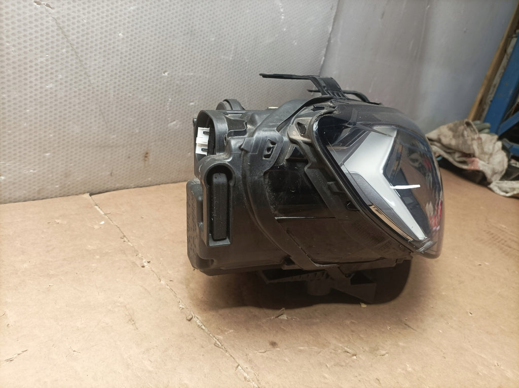 Frontscheinwerfer Audi A1 82A941034D 90106083 LED Rechts Scheinwerfer Headlight