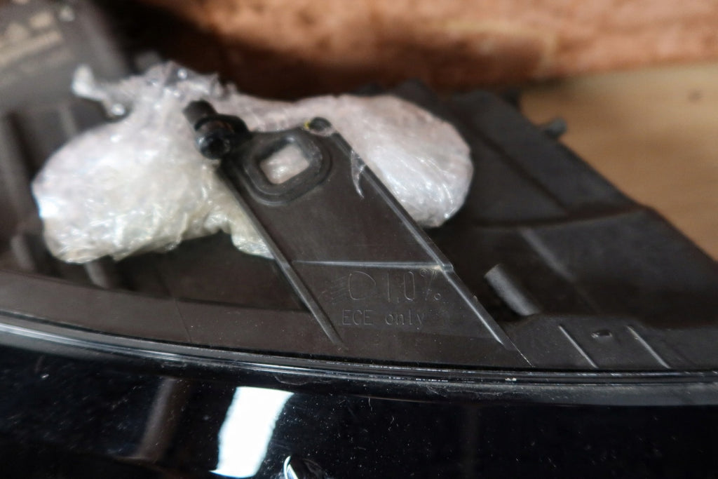 Frontscheinwerfer Audi A8 4H0941005 4H0941006 Xenon Rechts oder Links