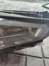 Laden Sie das Bild in den Galerie-Viewer, Frontscheinwerfer Mercedes-Benz Cla A1189067001 LED Rechts Headlight SCH4396324531zv