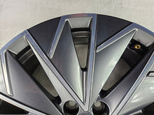 Laden Sie das Bild in den Galerie-Viewer, 1x Alufelge 17 Zoll 6.5" 5x112 40ET 65S601025F Skoda Superb III Octavia Kodiaq FEL6498876516nc