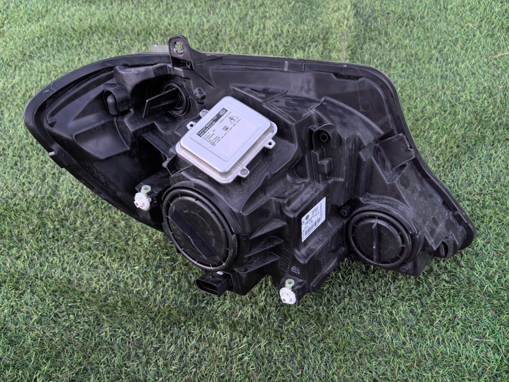 Frontscheinwerfer Mercedes-Benz Sprinter 906 A9068203161 Xenon Rechts oder Links SCH8130689450to