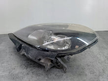 Laden Sie das Bild in den Galerie-Viewer, Frontscheinwerfer Renault Clio III 8200261610 89900161 Links Headlight SCH2614615521zi