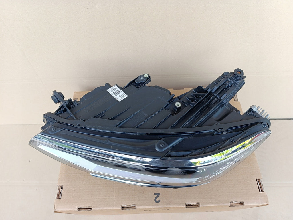 Frontscheinwerfer VW Passat B8 3G1941081T LED Ein Stück (Rechts oder Links) SCH7412424451yt