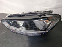 Laden Sie das Bild in den Galerie-Viewer, Frontscheinwerfer VW Touran 5TB941005C Links Scheinwerfer Headlight SCH4428275134ey