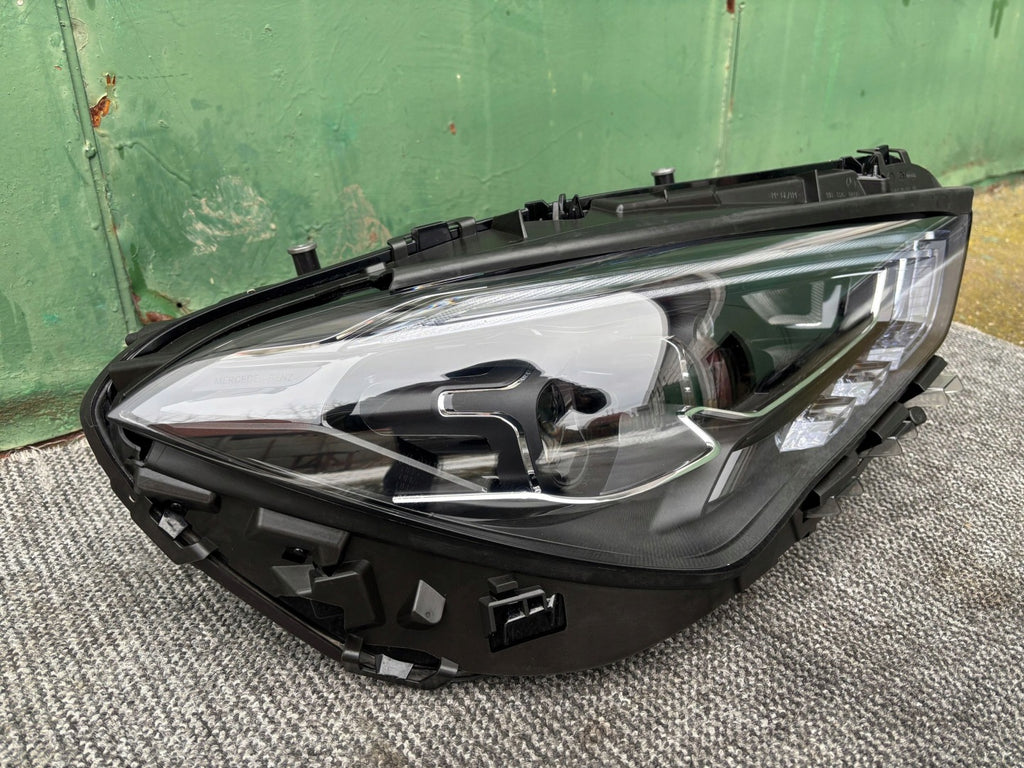 Frontscheinwerfer Mercedes-Benz Cla C118 A1189061401 Rechts Headlight SCH1148195673nj