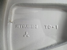 Laden Sie das Bild in den Galerie-Viewer, 1x Alufelge 18 Zoll 7.0&quot; 5x114.3 38ET Mitsubishi Outlander Eclipse Cross