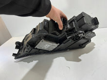Laden Sie das Bild in den Galerie-Viewer, Frontscheinwerfer Skoda Octavia I 5E1941016D Rechts Scheinwerfer Headlight SCH7098235033pi