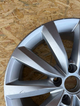 Load image into Gallery viewer, 1x Alufelge 17 Zoll 5N0601025P VW Tiguan Rim Wheel FEL1808072914lf