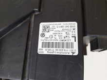 Laden Sie das Bild in den Galerie-Viewer, Frontscheinwerfer VW Tiguan 5NB941081C LED Ein Stück (Rechts oder Links)