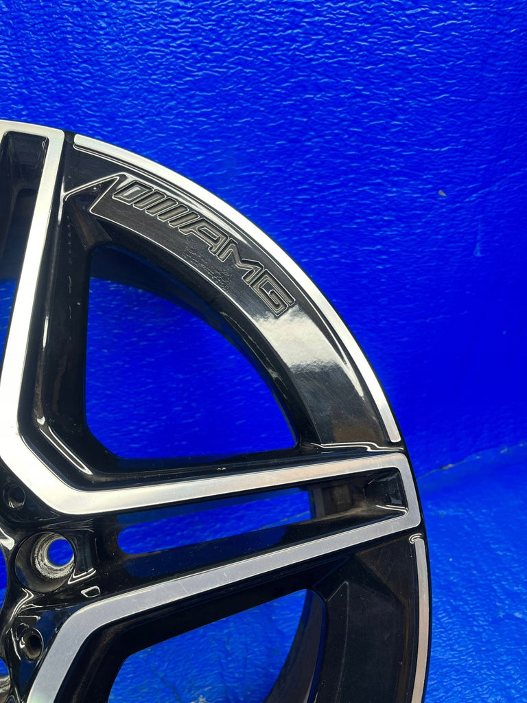 1x Alufelge 19 Zoll 7.5" 5x112 53ET Glanz Schwarz A2474011500 Mercedes-Benz W247 FEL9007398172gd