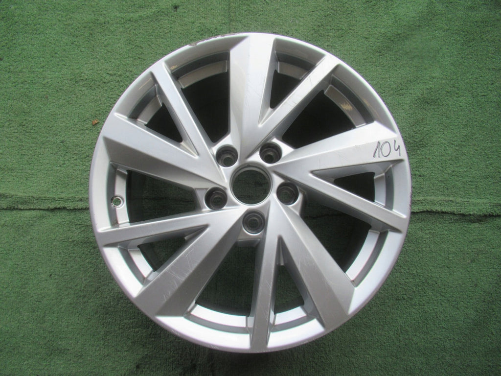 1x Alufelge 17 Zoll 7.0" 5x112 45ET Glanz Silber 81A601025C Audi Q2 Rim Wheel FEL5609399764gb