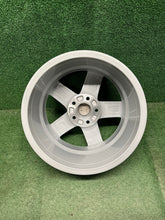 Load image into Gallery viewer, 1x Alufelge 16 Zoll 7.0" 5x112 46ET Glanz Silber 8K0071496 Audi A4 B8 Rim Wheel FEL6540913347cu