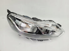 Laden Sie das Bild in den Galerie-Viewer, Frontscheinwerfer Toyota Proace 9808581180 Rechts Scheinwerfer Headlight SCH2058589469dy
