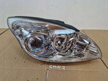 Laden Sie das Bild in den Galerie-Viewer, Frontscheinwerfer Hyundai I30 92102-2LXXX Rechts Scheinwerfer Headlight SCH2969281749yc