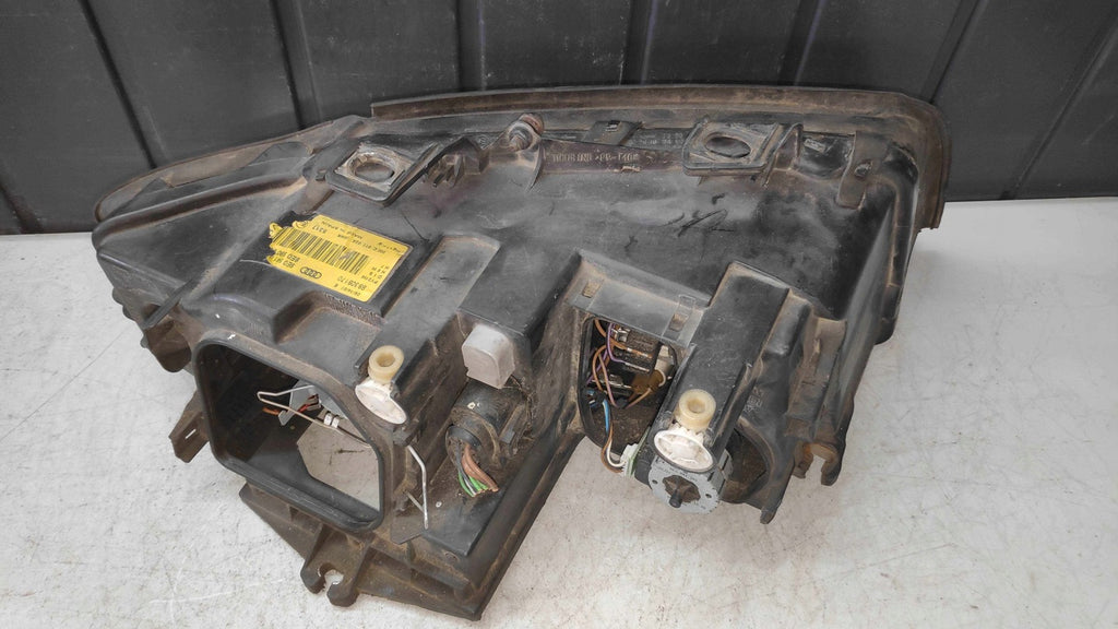 Frontscheinwerfer Audi A4 B6 Xenon Ein Stück (Rechts oder Links) Headlight SCH5841336902ay