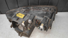 Laden Sie das Bild in den Galerie-Viewer, Frontscheinwerfer Audi A4 B6 Xenon Ein Stück (Rechts oder Links) Headlight SCH5841336902ay