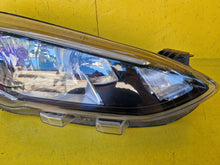 Laden Sie das Bild in den Galerie-Viewer, Frontscheinwerfer Ford Focus JX7B-13W029-CE Rechts Scheinwerfer Headlight SCH5645549320ns