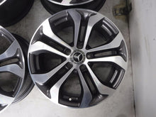 Laden Sie das Bild in den Galerie-Viewer, 4x Alufelge 17 Zoll 7.5" 5x112 36ET A2534010600 Mercedes-Benz Cla Glc Gla FEL3875644255bk