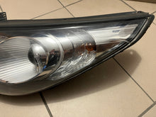 Laden Sie das Bild in den Galerie-Viewer, Frontscheinwerfer Hyundai Ix35 92101-2Y000 Halogen Links Scheinwerfer Headlight