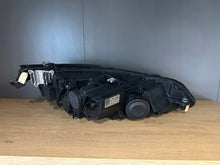 Load image into Gallery viewer, Frontscheinwerfer VW Golf VIII 5H1941005 LED Links Scheinwerfer Headlight SCH8178724398jm
