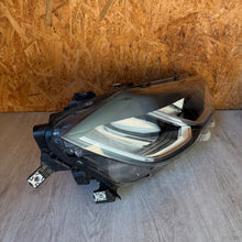 Laden Sie das Bild in den Galerie-Viewer, Frontscheinwerfer VW Polo 2G1941006C 2G1941005C Ein Satz Scheinwerfer Headlight SCH2131693100er