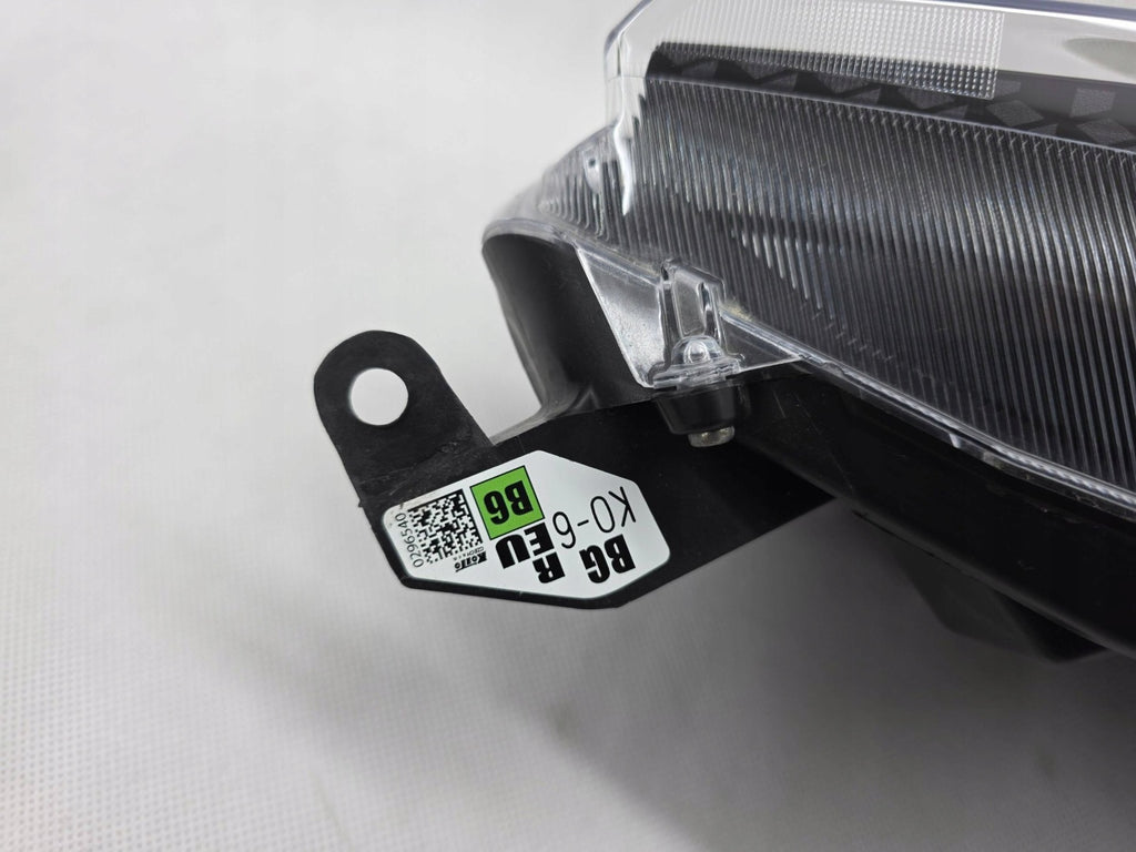 Frontscheinwerfer Toyota 4 Yaris SPP18419 Rechts Scheinwerfer Headlight SCH9770669459bh