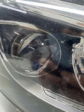 Laden Sie das Bild in den Galerie-Viewer, Frontscheinwerfer Mercedes-Benz W205 A2059064003 Rechts Scheinwerfer Headlight SCH3081081997yy