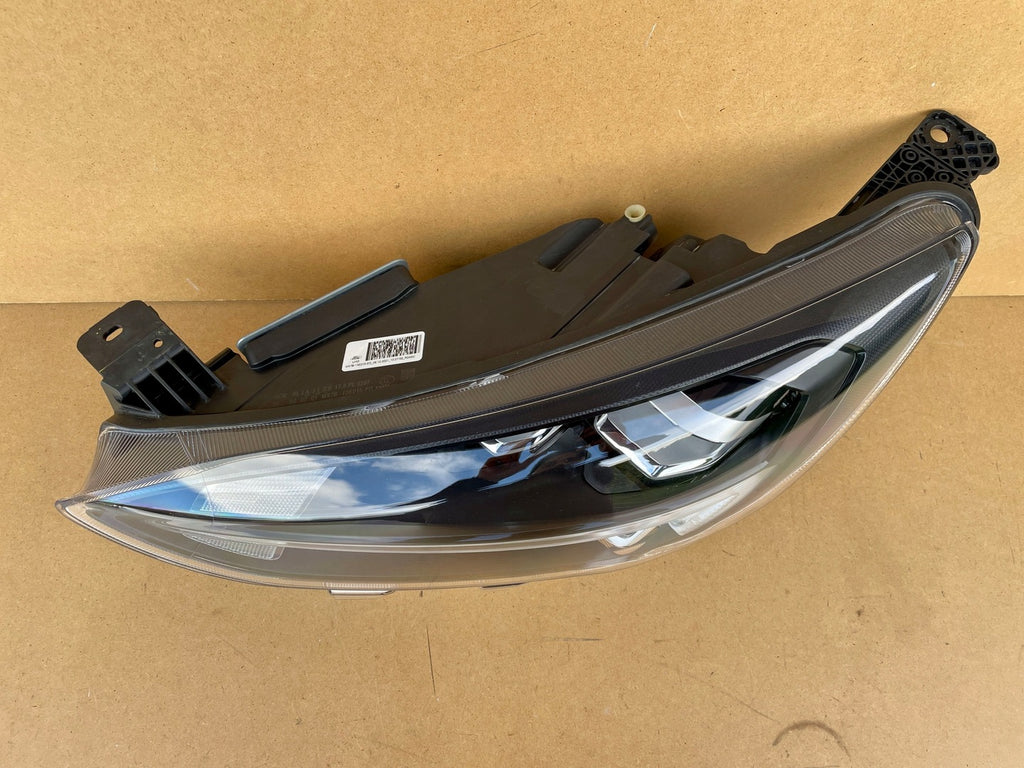 Frontscheinwerfer Ford Focus MX7B-13E015-ED Links Scheinwerfer Headlight