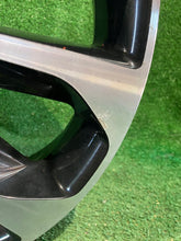 Load image into Gallery viewer, 1x Alufelge 18 Zoll 6.5&quot; 5x108 40ET Glanz Schwarz Nissan 1 Rim Wheel