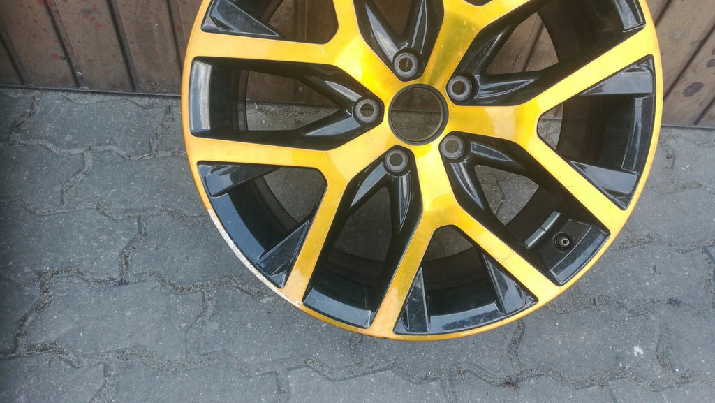 1x Alufelge 18 Zoll 8.0" 5x112 44ET Glanz Schwarz 5C0601025BL VW Passat Beetle FEL1284911038nw