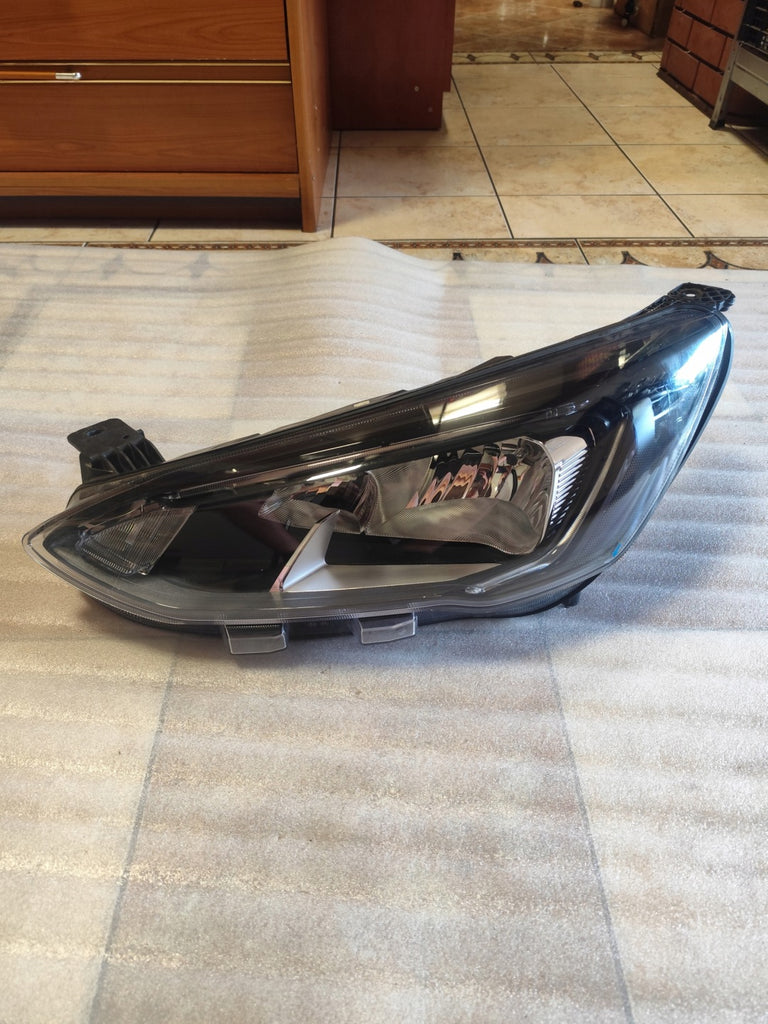 Frontscheinwerfer Ford Focus JX7B13W030CE Links Scheinwerfer Headlight SCH8949547323ge