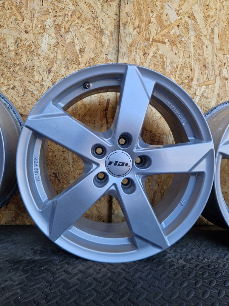 4x Alufelge 17 Zoll 7.0" 5x112 39ET Glanz Silber KBA50787 Rim Wheel FEL4321672747rq