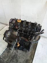 Load image into Gallery viewer, Motor Opel Antara Z20S1 2.0 334TKm Diesel Engine Unkomplett MOT2268707805oe