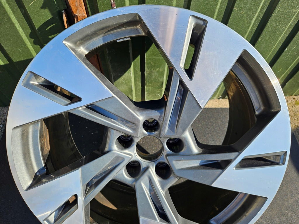 1x Alufelge 20 Zoll 9.0" 5x112 38ET Grau Audi E-Tron Rim Wheel FEL7690368233or