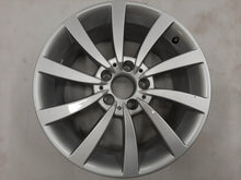 Laden Sie das Bild in den Galerie-Viewer, 1x Alufelge 17 Zoll 8.5&quot; 5x112 34ET Glanz Silber A2184011002 Mercedes-Benz Cls