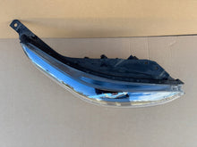 Laden Sie das Bild in den Galerie-Viewer, Frontscheinwerfer Kia Ceed 92102J7100 Full LED Rechts Scheinwerfer Headlight