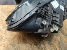 Laden Sie das Bild in den Galerie-Viewer, Frontscheinwerfer Mercedes-Benz W177 A1779062106 Full LED Links Headlight SCH8492195832qr