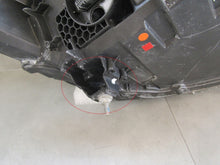 Laden Sie das Bild in den Galerie-Viewer, Frontscheinwerfer Peugeot 208 II 9823194180 LED Ein Stück (Rechts oder Links) SCH9796734427kx