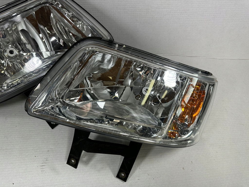 Frontscheinwerfer VW T5 7H1941015N 7H1941016N LED Ein Stück (Rechts oder Links)