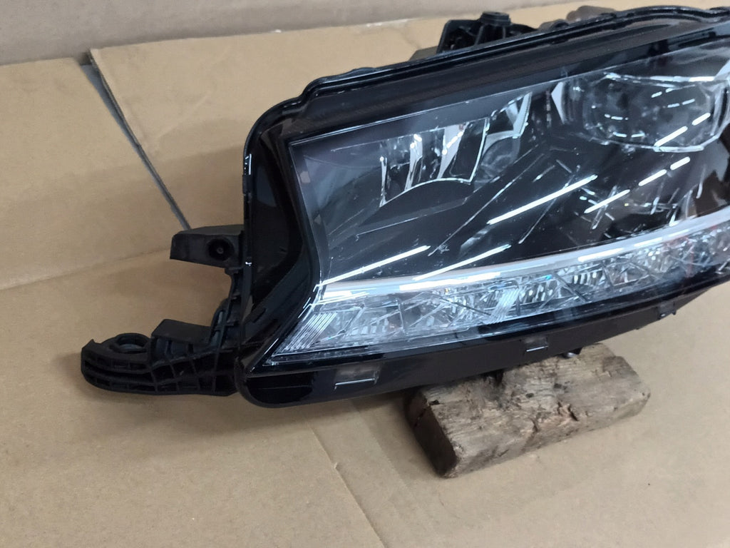 Frontscheinwerfer Skoda Fabia III 6V1941015F Full LED Links Headlight SCH7269324303pi