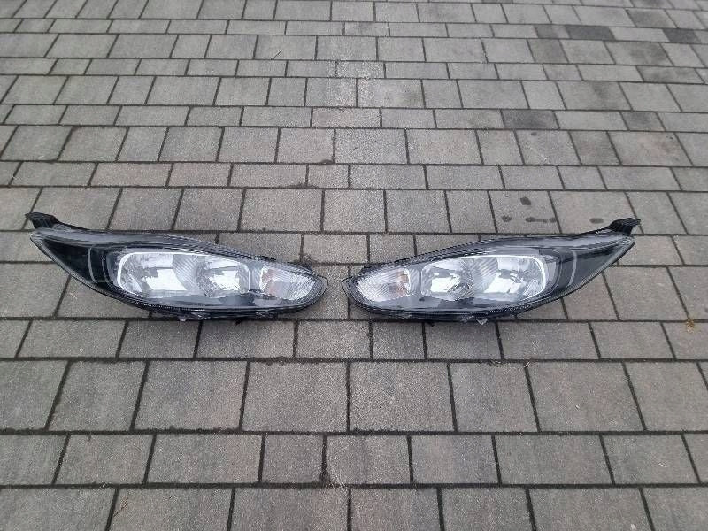 Frontscheinwerfer Ford Fiesta I VII C1BB-13W030-AC Ein Stück (Rechts oder Links) SCH6592486772oj