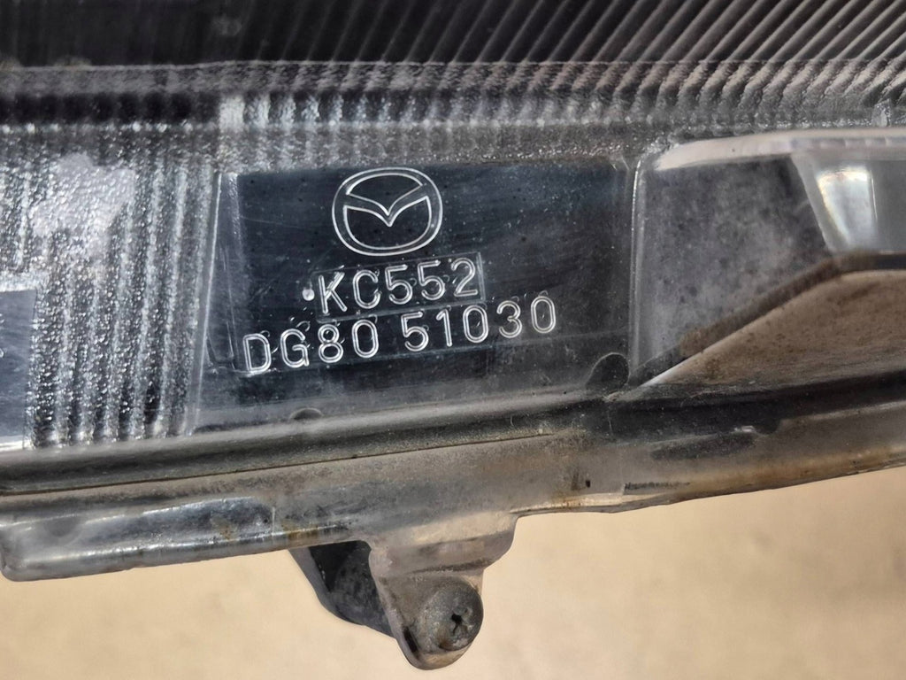 Frontscheinwerfer Mazda 2 DG8051030 Rechts Scheinwerfer Headlight SCH9838071615bc