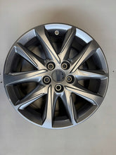 Laden Sie das Bild in den Galerie-Viewer, 1x Alufelge 17 Zoll 7.0" 5x114.3 45ET KB8M-V3810 Mazda Rim Wheel FEL4412071076vt