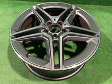 Laden Sie das Bild in den Galerie-Viewer, 1x Alufelge 18 Zoll 7.5" 5x112 49ET A1774011500 Mercedes-Benz W177 Rim Wheel FEL7631627132fl