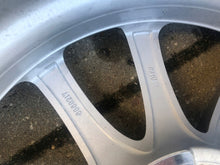 Laden Sie das Bild in den Galerie-Viewer, 4x Alufelge 17 Zoll 7.5" 5x112 27ET Glanz Silber 6868217 BMW G30 G11 Rim Wheel FEL1543636902pj