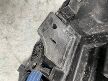 Laden Sie das Bild in den Galerie-Viewer, Frontscheinwerfer Mercedes-Benz Gla A1569062400 Xenon Rechts Headlight SCH6317633335yo