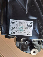 Load image into Gallery viewer, Frontscheinwerfer Mercedes-Benz Cla A1189062600 LED Rechts Headlight SCH8207455637gt