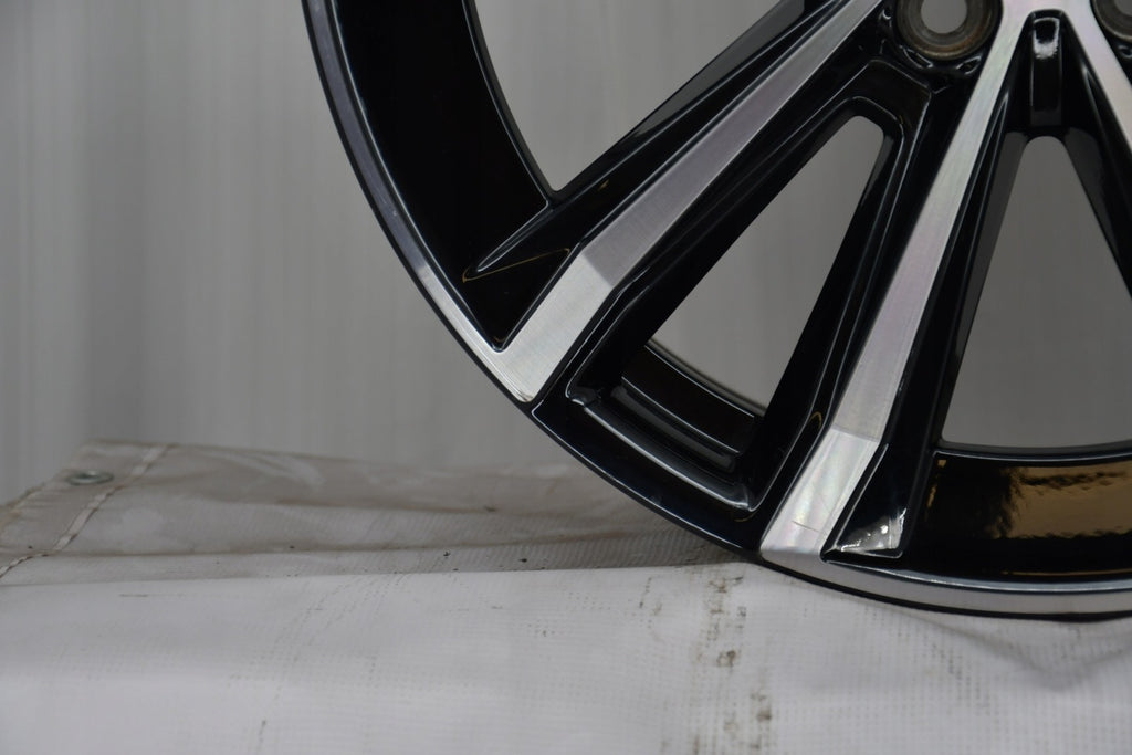 1x Alufelge 18 Zoll 8.0" 5x108 32358646 Volvo V60 Rim Wheel FEL4532860495cs